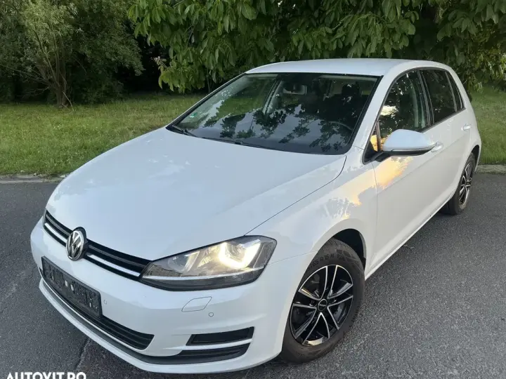 Volkswagen Golf VII 1.2 TSI BlueMotion Technology Style