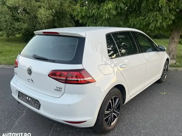 Volkswagen Golf VII 1.2 TSI BlueMotion Technology Style