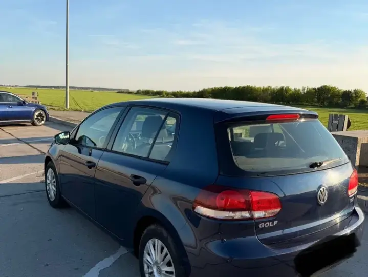 Volkswagen Golf VI 1.6 TDI DPF Trendline