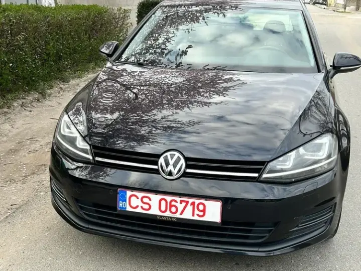 Volkswagen Golf VII 1.2 TSI BlueMotion Technology Comfortline