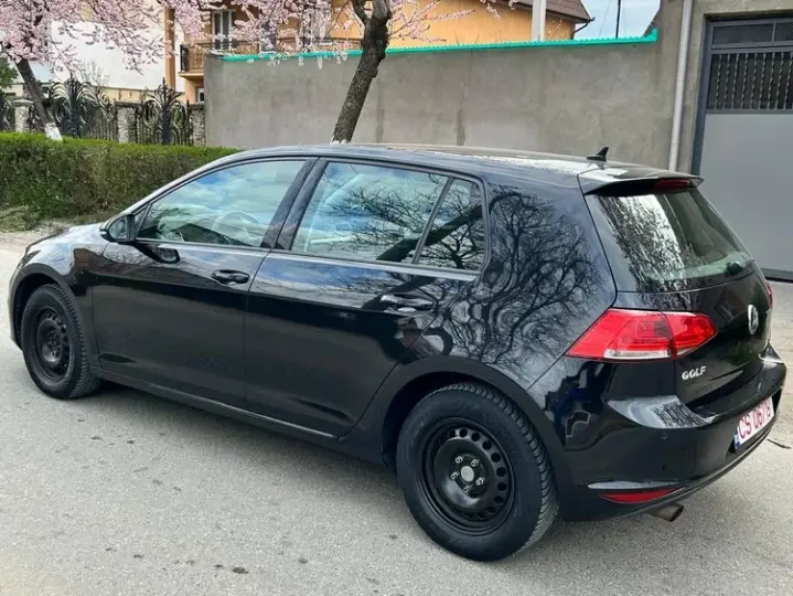 Volkswagen Golf VII 1.2 TSI BlueMotion Technology Comfortline