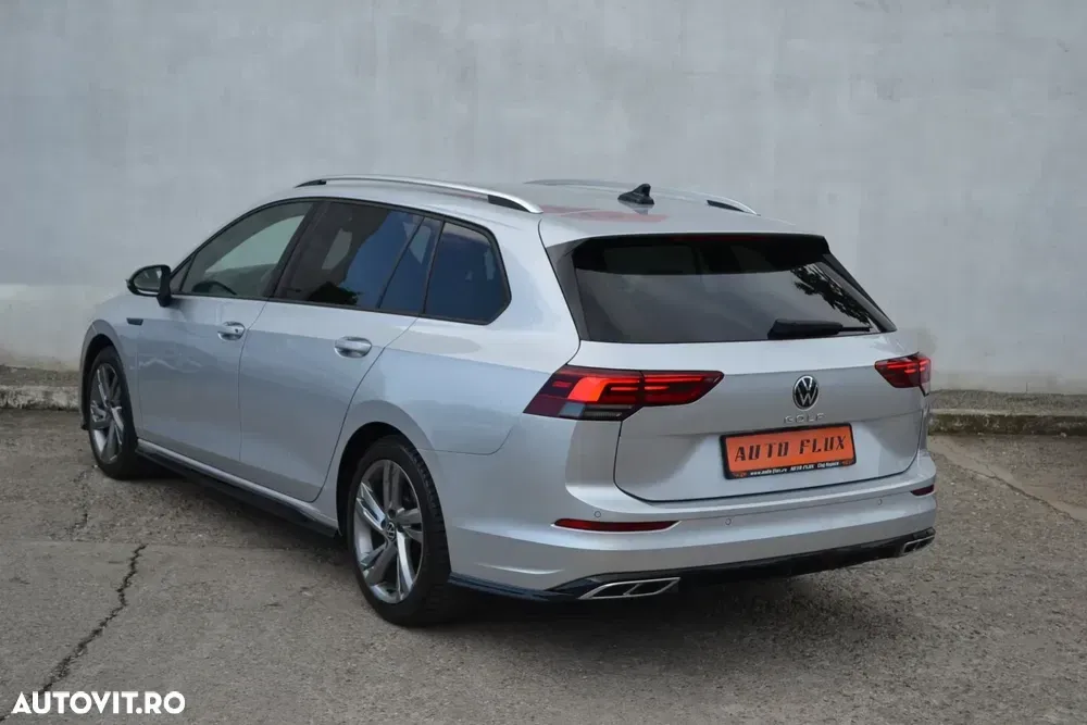 Volkswagen Golf VIII 2.0 TDI 150CP DSG R-Line — imagine 4