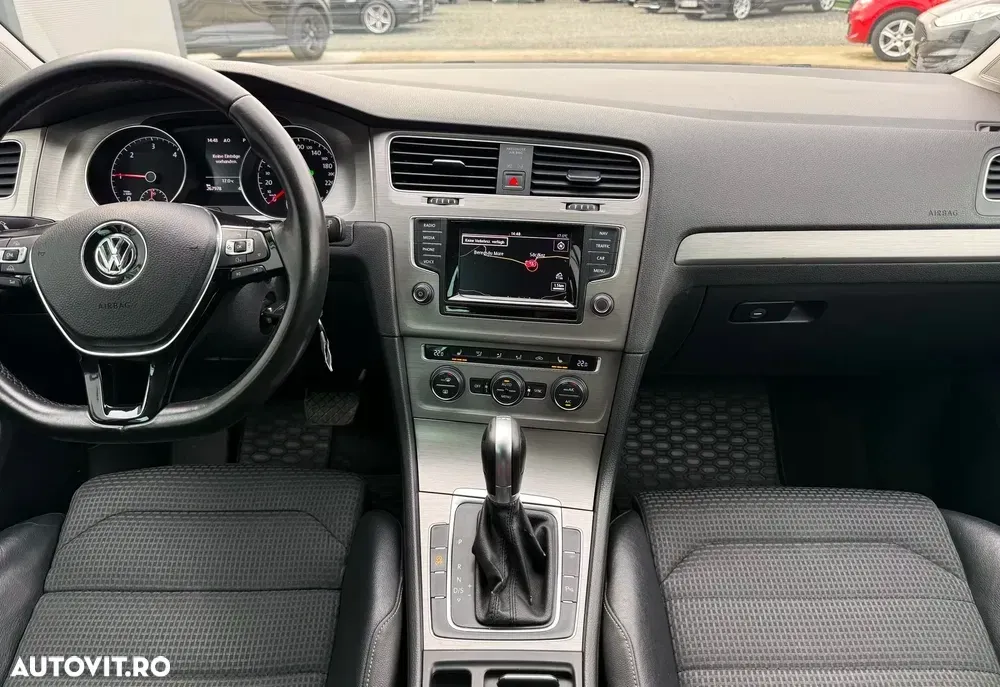Volkswagen Golf VII 1.6 TDI DPF BMT DSG Highline — imagine 6
