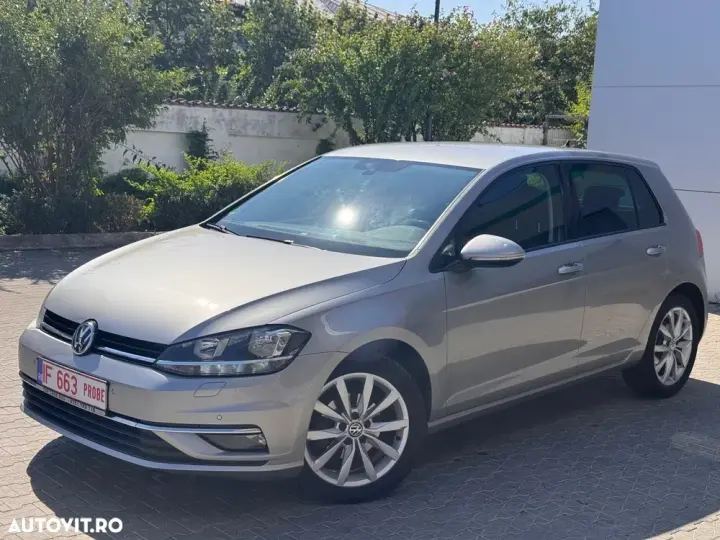 Volkswagen Golf VII