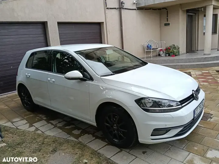 Volkswagen Golf VIII