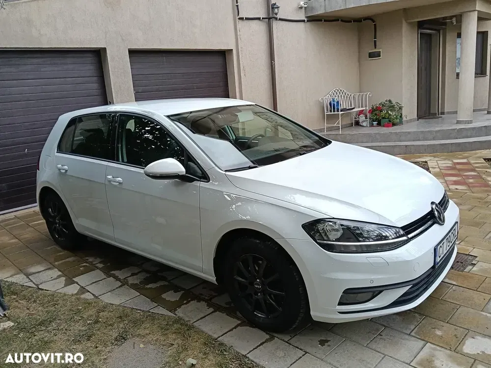 Volkswagen Golf VIII — imagine 3
