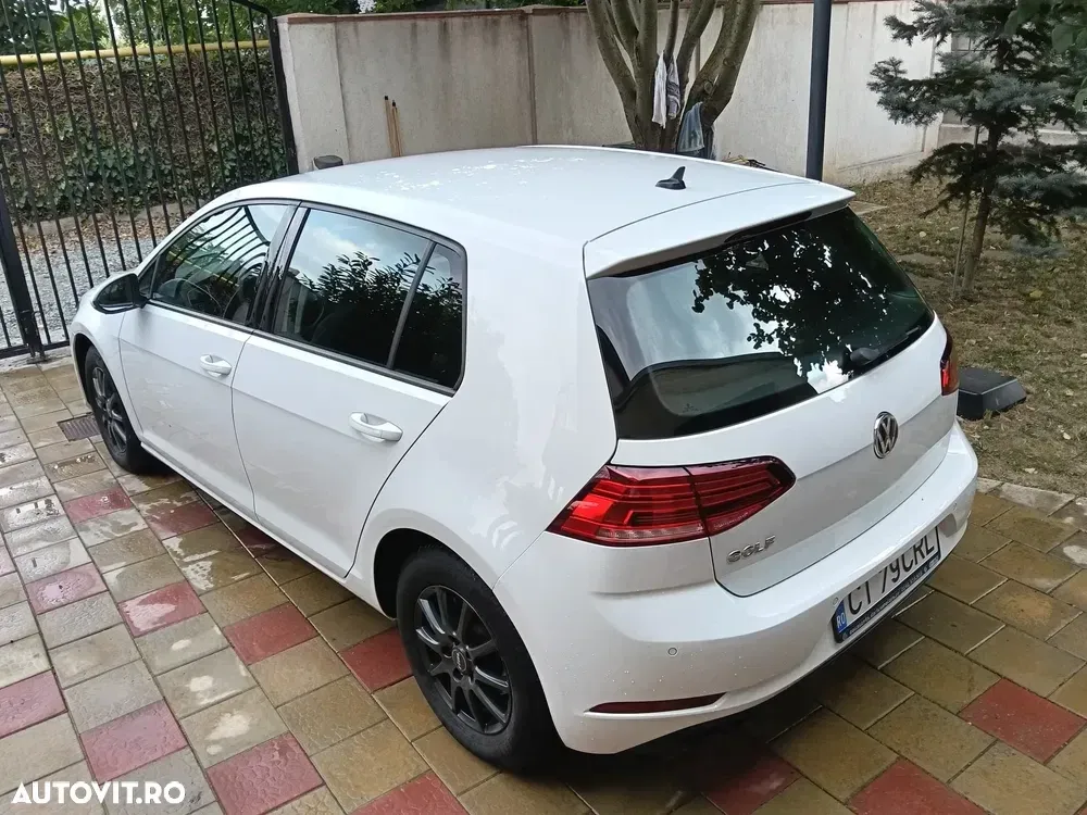Volkswagen Golf VIII — imagine 5