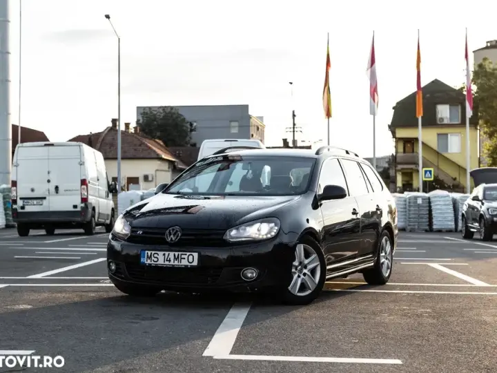 Volkswagen Golf VI 1.6 TDI BlueMotion Technology DPF Trendline DSG