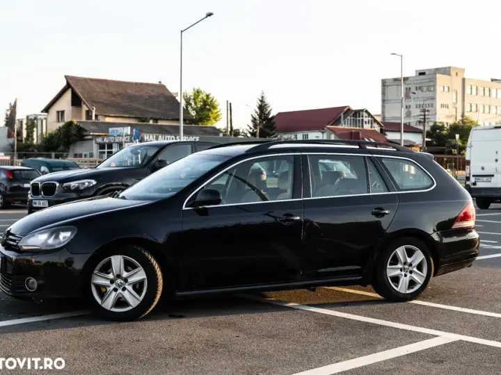 Volkswagen Golf VI 1.6 TDI BlueMotion Technology DPF Trendline DSG