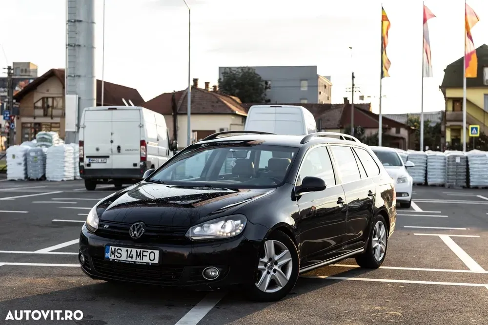 Volkswagen Golf VI 1.6 TDI BlueMotion Technology DPF Trendline DSG — imagine 3