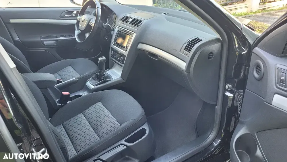 Volkswagen Polo 1.2 TSI Cross — imagine 6