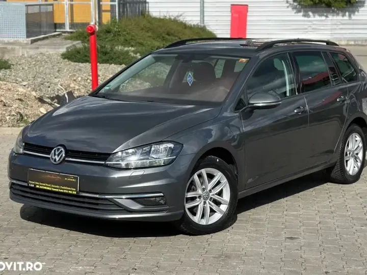 Volkswagen Golf VII 1.6 TDI Highline