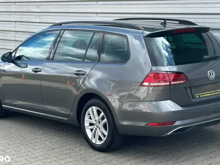 Volkswagen Golf VII 1.6 TDI Highline