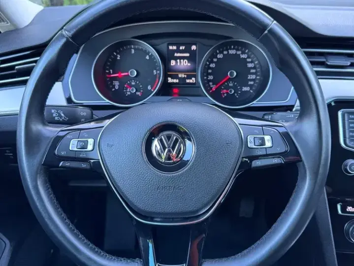 Volkswagen Passat B8 2.0 TDI Highline