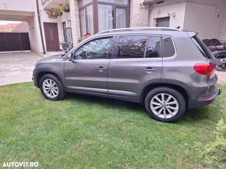 Volkswagen Tiguan I 2.0 TDI DPF 4Motion BlueMotion Technology DSG Lounge Sport & Style