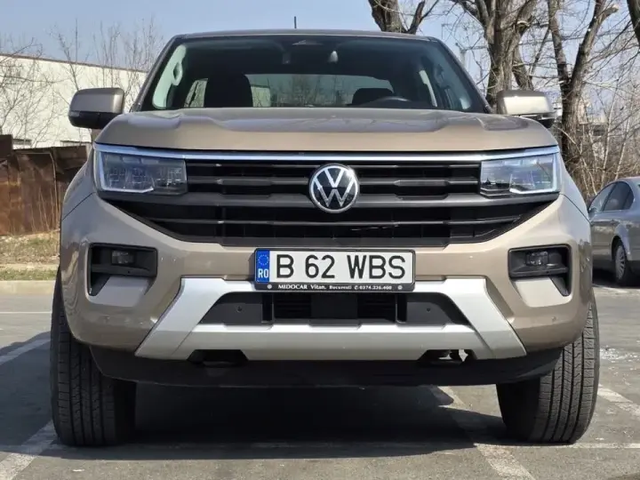 Volkswagen Amarok 2.0 TDI 205 CP 4M 10AT Life