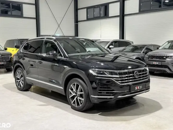 Volkswagen Touareg III 3.0 V6 e-Hybrid 4Motion Aut. Atmosphere