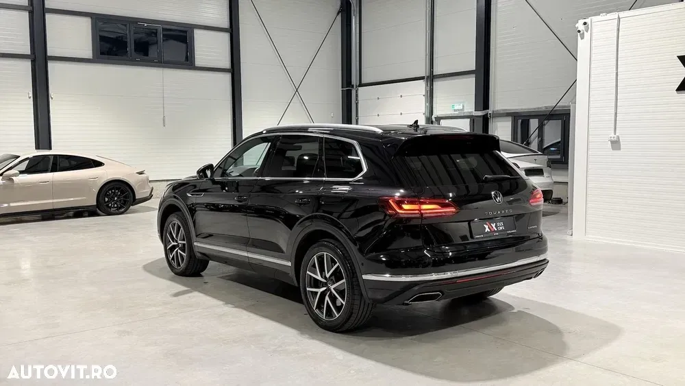 Volkswagen Touareg III 3.0 V6 e-Hybrid 4Motion Aut. Atmosphere — imagine 3