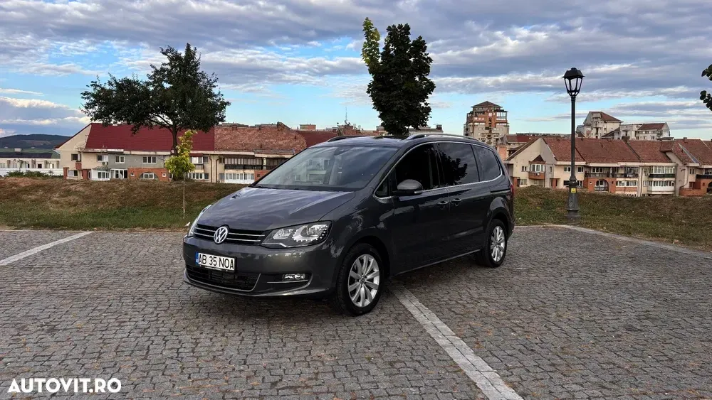 Volkswagen Sharan II 2.0 TDI DSG 4MOTION Highline — imagine 2