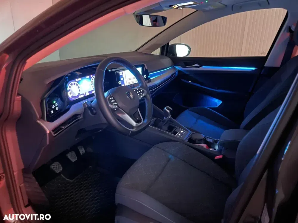 Volkswagen Golf VIII 1.0 TSI Life — imagine 6