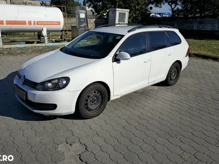 Volkswagen Golf VI 1.6 TDI DPF Trendline