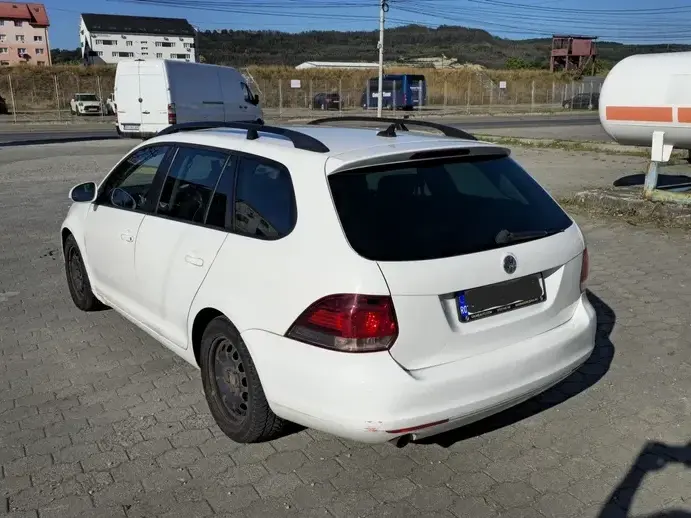 Volkswagen Golf VI 1.6 TDI DPF Trendline