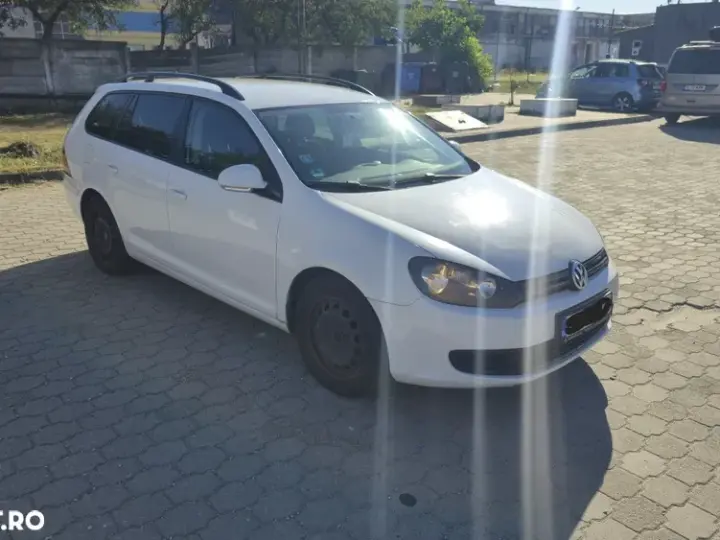 Volkswagen Golf VI 1.6 TDI DPF Trendline