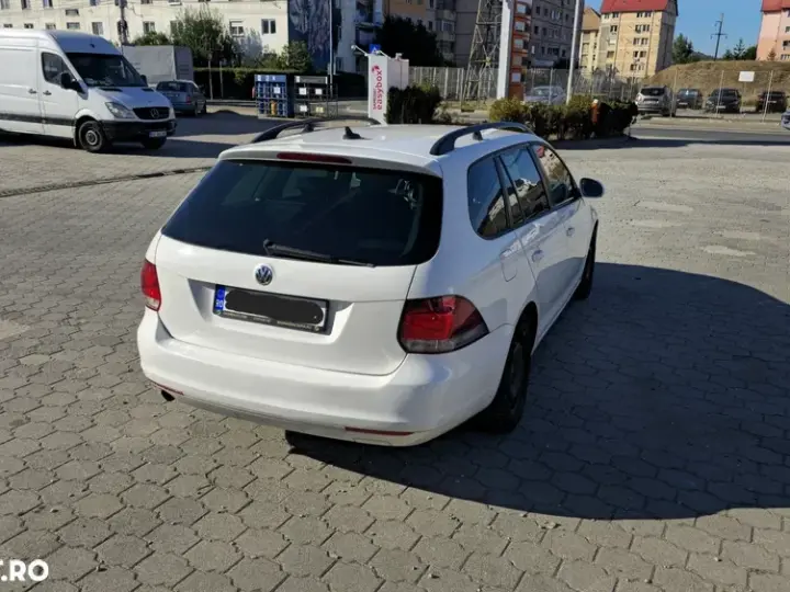 Volkswagen Golf VI 1.6 TDI DPF Trendline