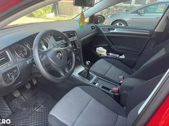 Volkswagen Golf VII