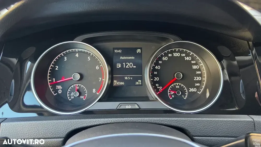 Volkswagen Golf 1.4 TSI ACT BlueMotion Technology DSG Highline — imagine 5