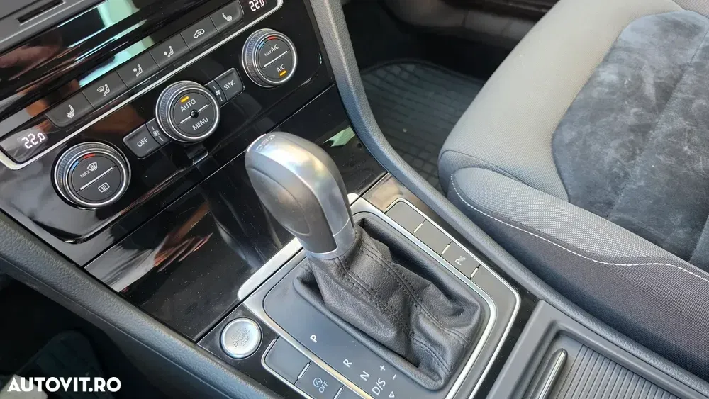 Volkswagen Golf 1.4 TSI ACT BlueMotion Technology DSG Highline — imagine 6