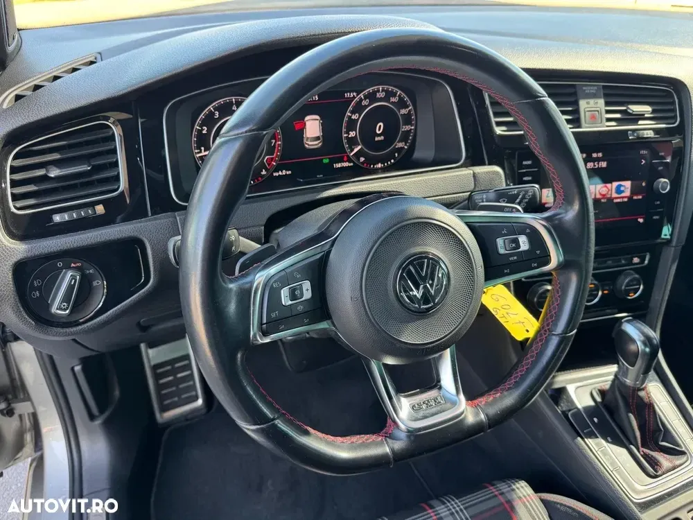 Volkswagen Golf VII 2.0 TSI DSG GTI Performance — imagine 5