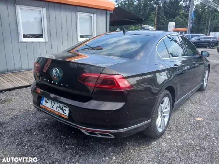 Volkswagen Passat B8 2.0 TDI DSG R Executive