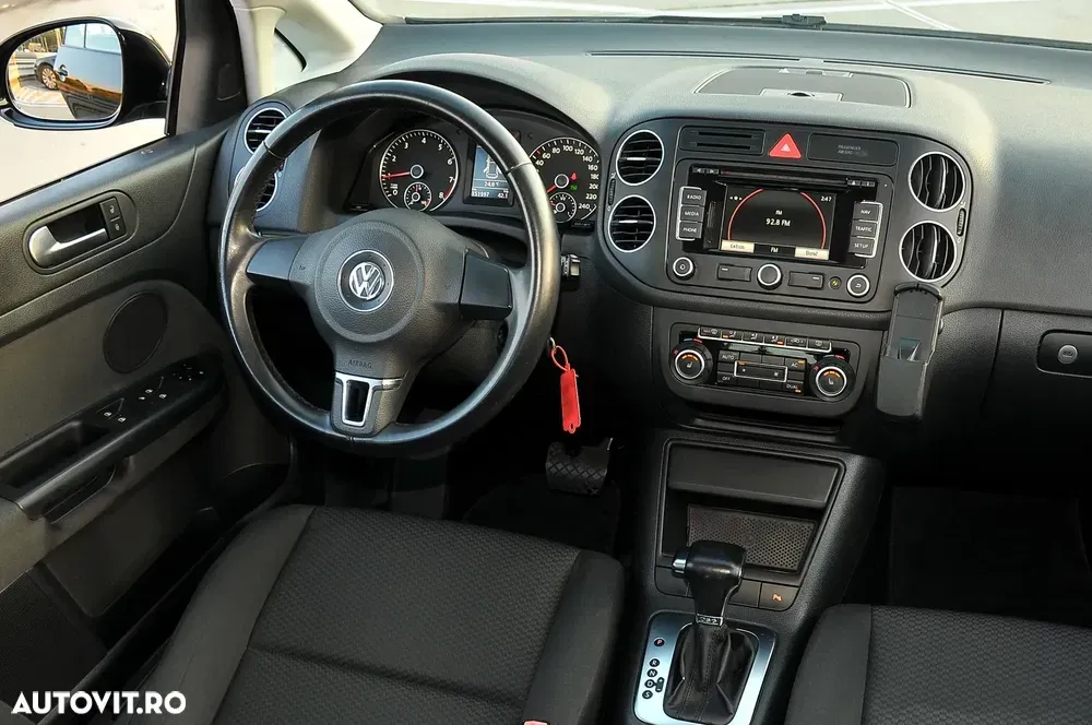 Volkswagen Golf Plus VI 1.6 DSG Team — imagine 4