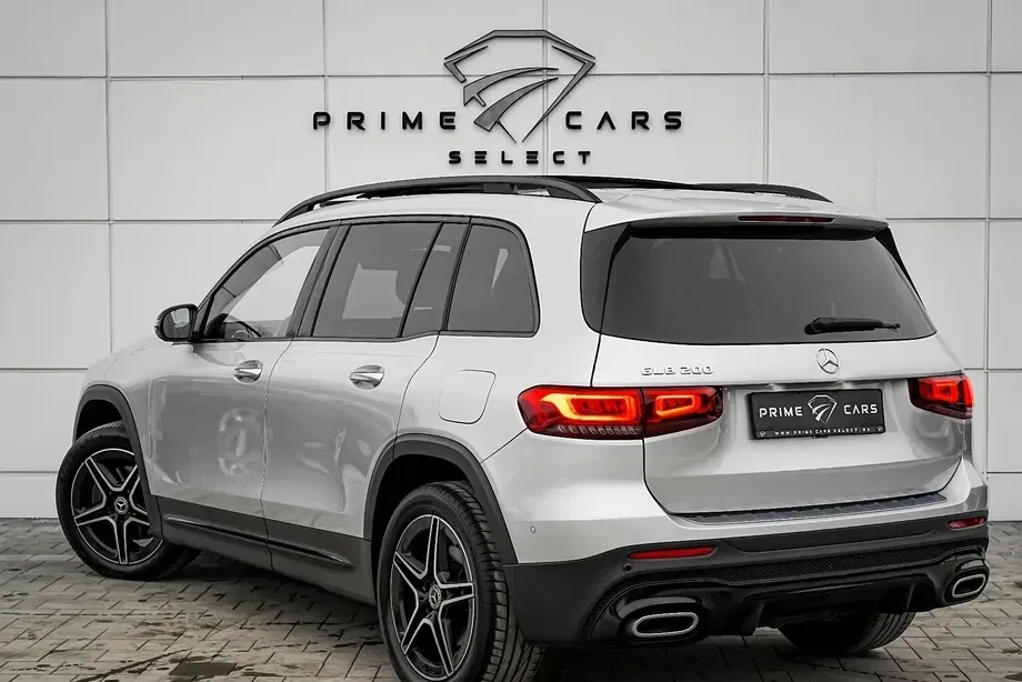 Mercedes-Benz GLB 200 7G-DCT AMG Line — imagine 6