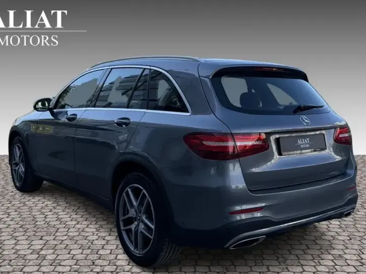 Mercedes-Benz GLC X253 250 4MATIC 9G-TRONIC AMG Line
