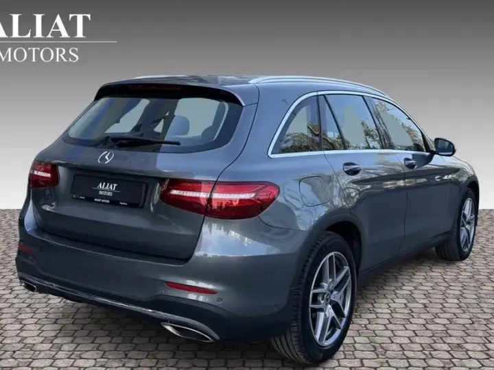 Mercedes-Benz GLC X253 250 4MATIC 9G-TRONIC AMG Line