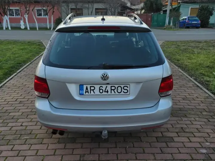 Volkswagen Golf VI