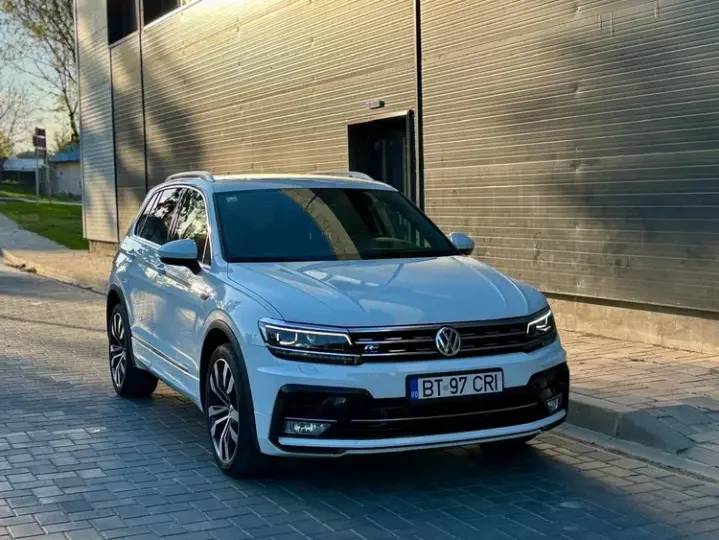 Volkswagen Tiguan II 2.0 TDI 4Mot DSG Highline