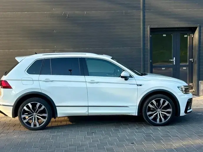 Volkswagen Tiguan II 2.0 TDI 4Mot DSG Highline