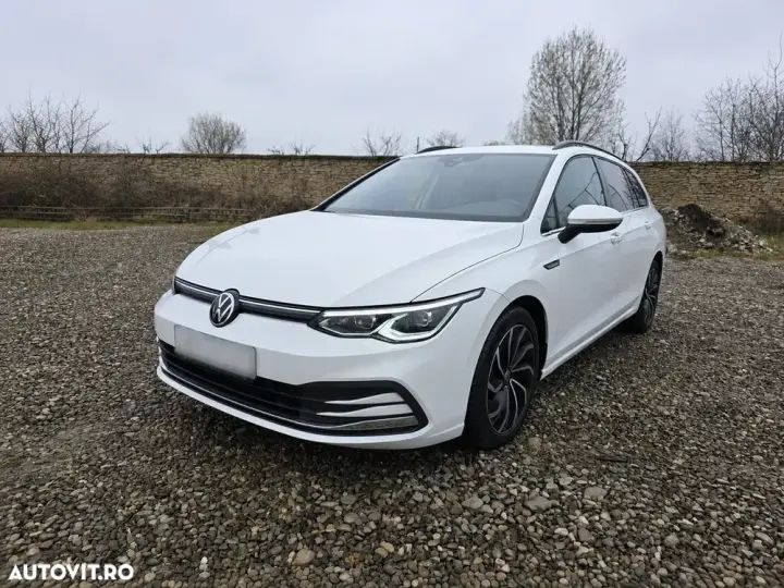 Volkswagen Golf VIII 2.0 TDI SCR DSG Style