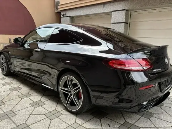 Mercedes-Benz C 63 AMG S Coupe Aut.