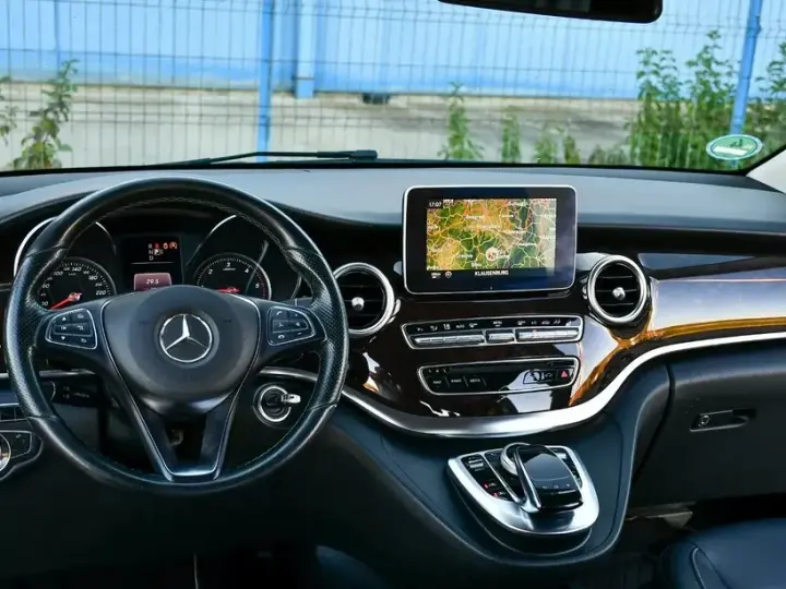 Mercedes-Benz V 250 d lang 7G-TRONIC Avantgarde