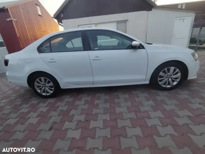 Volkswagen Jetta A6 2.0 TDI Comfortline