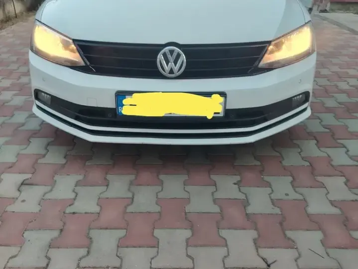 Volkswagen Jetta A6 2.0 TDI Comfortline
