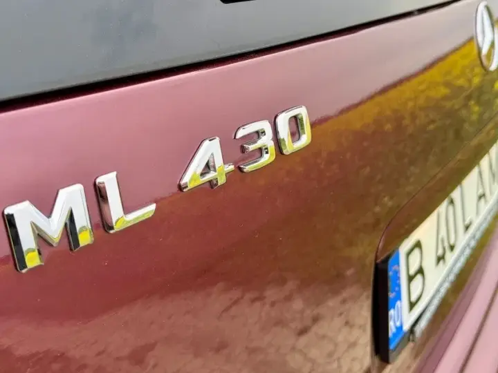 Mercedes-Benz ML W163