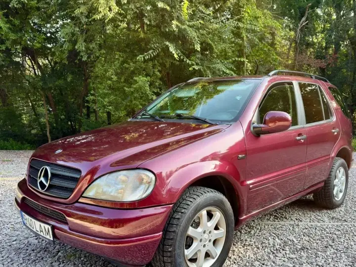 Mercedes-Benz ML W163