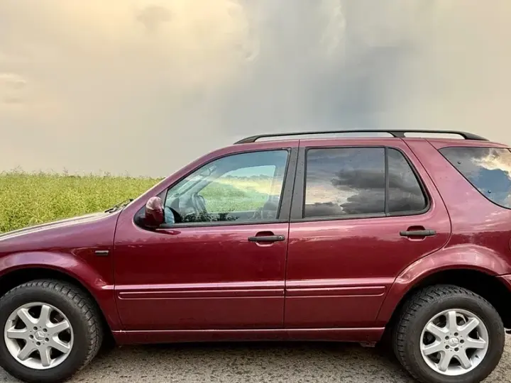 Mercedes-Benz ML W163