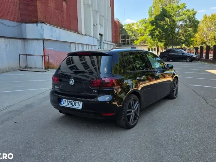 Volkswagen Golf VI