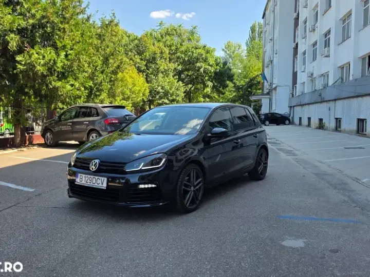 Volkswagen Golf VI